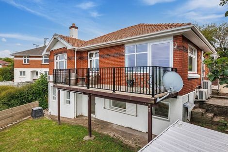 Photo of property in 117 Forfar Street, Clyde Hill, Dunedin, 9011