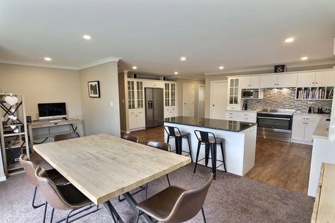 Photo of property in 4 Rakaia Way, Poraiti, Napier, 4112