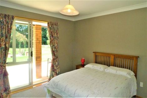 Photo of property in 10 Faith Place, West Melton, Christchurch, 7675