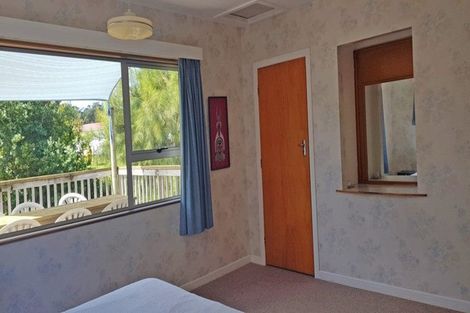 Photo of property in 12 Omutu Street, Oakura, Hikurangi, 0184