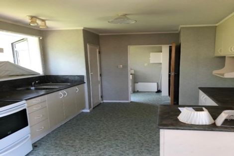 Photo of property in 16 Hicks Crescent, Waikanae Beach, Waikanae, 5036