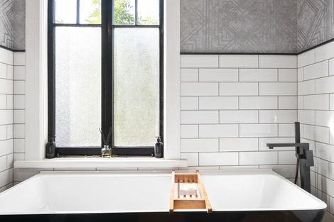 Photo of property in 287 College Street, West End, Palmerston North, 4410