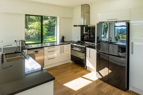 Photo of property in 1249a Moonshine Road, Judgeford, Porirua, 5381