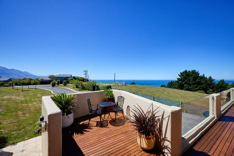 Photo of property in 306 Scarborough Street, Kaikoura, 7300