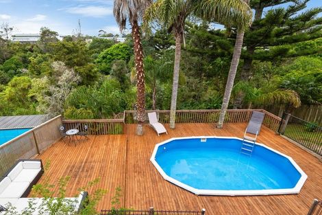 Photo of property in 105 Kia Ora Road, Beach Haven, Auckland, 0626