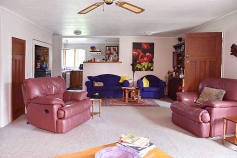 Photo of property in 2303 Lake Road, Frasertown, Wairoa, 4195