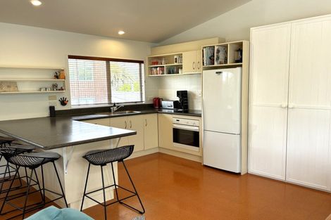 Photo of property in 43a Fishermans Bend, Whiritoa, Whangamata, 3691
