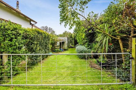 Photo of property in 77 Kapuni Street, Manaia, 4612