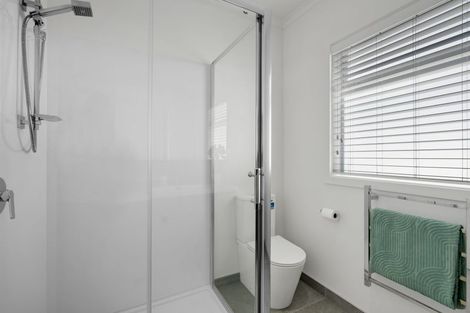 Photo of property in 41 Tokomaru Street, Welbourn, New Plymouth, 4312