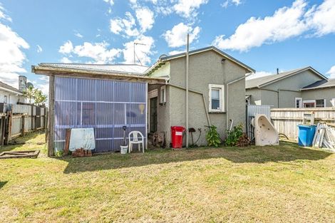 Photo of property in 4 Pharazyn Street, Gonville, Whanganui, 4500