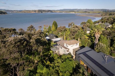 Photo of property in 100b Greenslade Road, Raglan, 3295