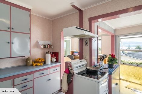 Photo of property in 22 Nathan Avenue, Paraparaumu Beach, Paraparaumu, 5032