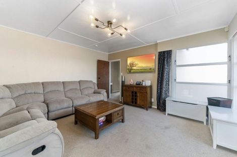 Photo of property in 6 Chittick Street, Stokes Valley, Lower Hutt, 5019