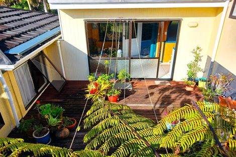 Photo of property in 67 Cable Bay Block Road, Cable Bay, 0420