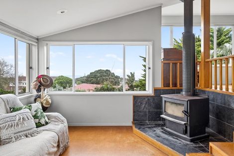 Photo of property in 11 Douglas Street, Okitu, Gisborne, 4010