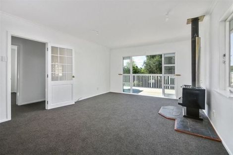 Photo of property in 1/23 View Road, Henderson, Auckland, 0612