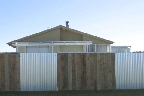 Photo of property in 31 Edinburgh Terrace, Foxton Beach, Foxton, 4815