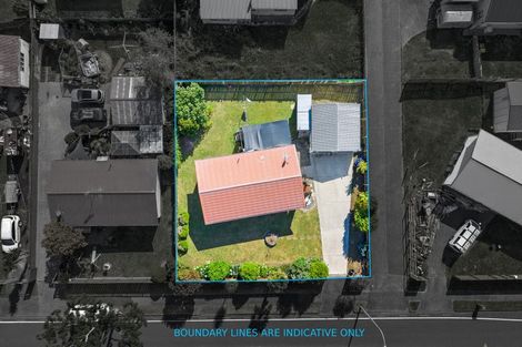 Photo of property in 121 Shifnal Drive, Randwick Park, Auckland, 2105
