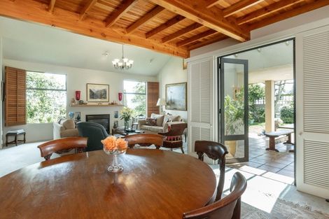 Photo of property in 49 Hikanui Drive, Havelock North, 4130