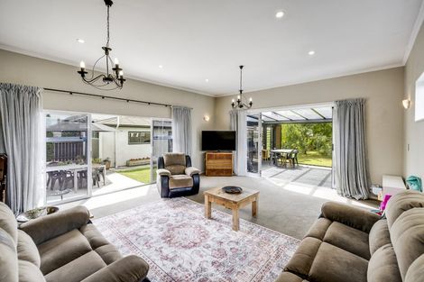 Photo of property in 213 Omahu Road, Frimley, Hastings, 4120