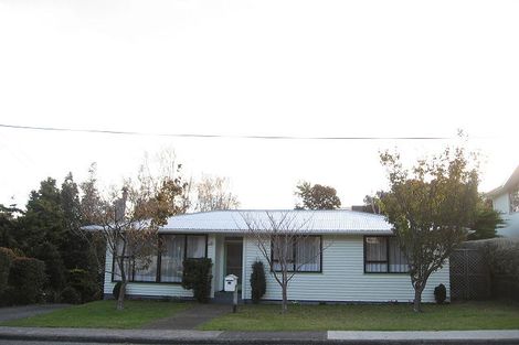 Photo of property in 15 Leinster Avenue, Raumati South, Paraparaumu, 5032