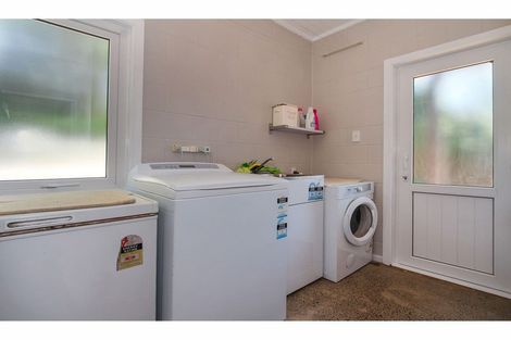Photo of property in 99 Porritt Avenue, Chatswood, Auckland, 0626