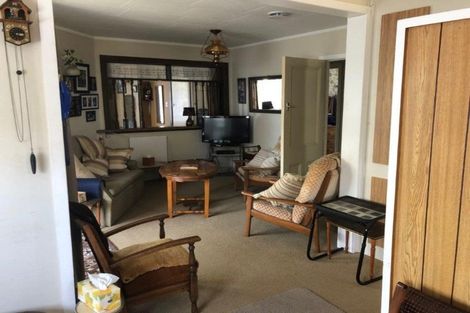 Photo of property in 187 Commercial Street, Takaka, 7110