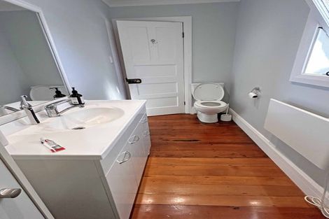 Photo of property in 126 Forest Lake Road, Forest Lake, Hamilton, 3200