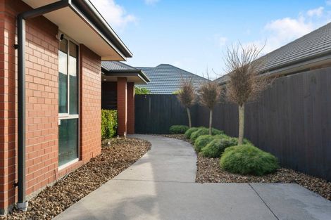 Photo of property in 11 Globe Bay Drive, Templeton, Christchurch, 8042