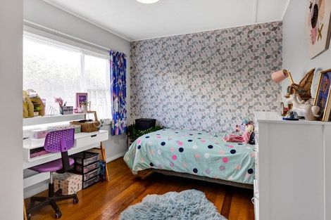 Photo of property in 6 Brookes Terrace, Waitara, 4320