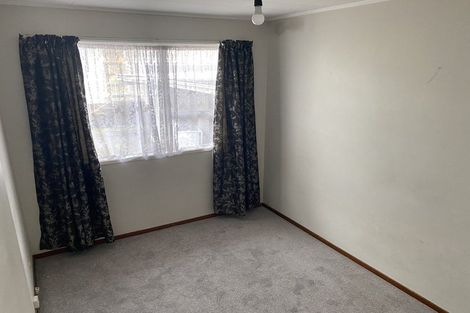 Photo of property in 2/30 Heathberry Close, Papatoetoe, Auckland, 2025