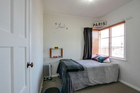 Photo of property in 85 Latham Street, Marewa, Napier, 4110