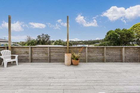 Photo of property in 19 Penton Road, Stanmore Bay, Whangaparaoa, 0932