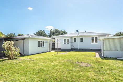 Photo of property in 39 Wikitoria Road, Putiki, Whanganui, 4501
