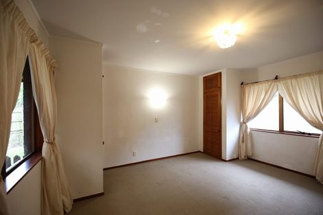 Photo of property in 10 Wesleydale Place, Papakura, 2110