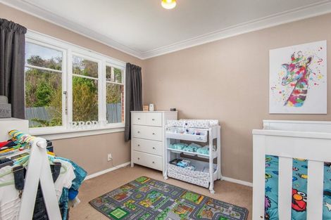 Photo of property in 2a Church Hill Road, Green Island, Dunedin, 9018