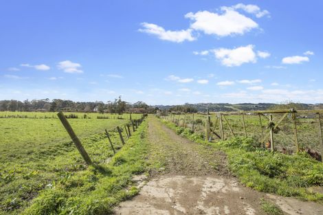 Photo of property in 80 Sutton Road, Drury, 2113