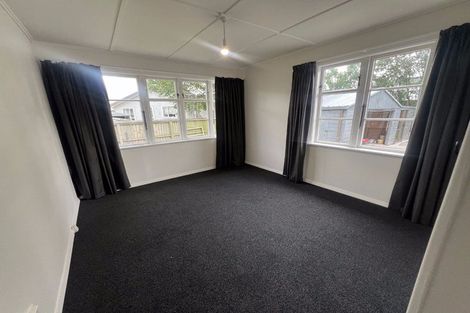 Photo of property in 20 Pitcairn Crescent, Bryndwr, Christchurch, 8053