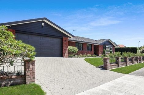 Photo of property in 5 Longwood Place, Harrowfield, Hamilton, 3210