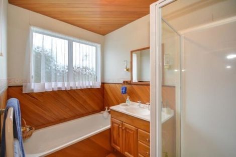 Photo of property in 12 Kinmont Crescent, Kinmont Park, Mosgiel, 9024