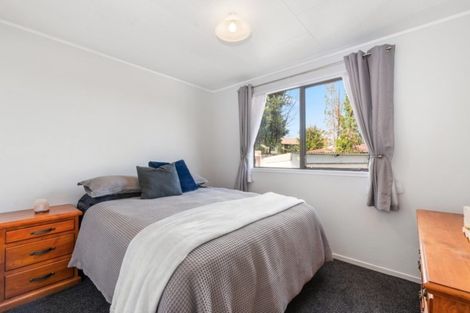 Photo of property in 5 Crystal Place, Pukehangi, Rotorua, 3015