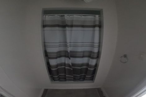 Photo of property in 32 Highbury Road, Highbury, Wellington, 6012