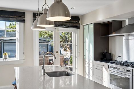 Photo of property in 96 Petrie Street, Richmond, Christchurch, 8013