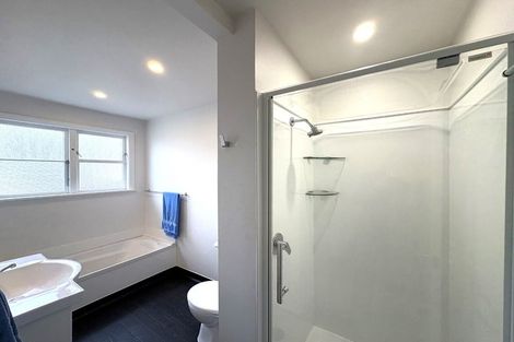 Photo of property in 211 Cambridge Terrace, Naenae, Lower Hutt, 5011