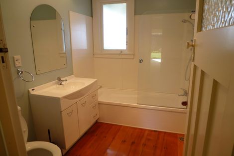 Photo of property in 42 Matamau Street, Palmerston North, 4414