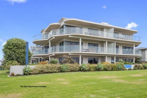 Photo of property in 409/178 Marine Parade, Mount Maunganui, 3116