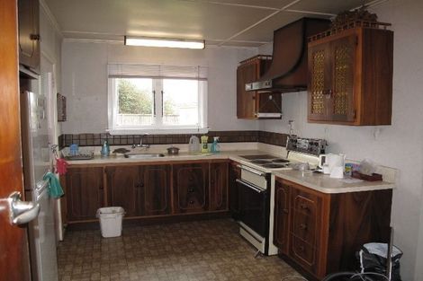 Photo of property in 16 Curletts Road, Sockburn, Christchurch, 8042