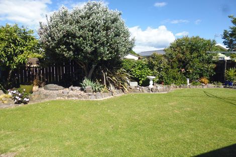 Photo of property in 32 Farnworth Crescent, Whakatane, 3120