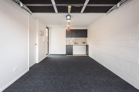 Photo of property in 3/74 Caledonian Road, St Albans, Christchurch, 8014