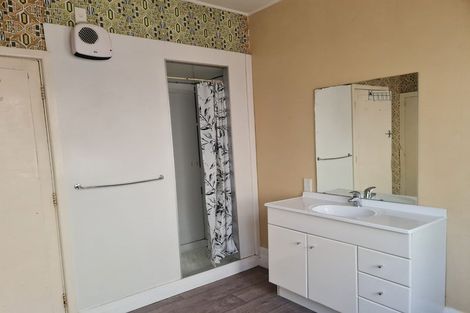 Photo of property in 70 Peverel Street, Riccarton, Christchurch, 8041